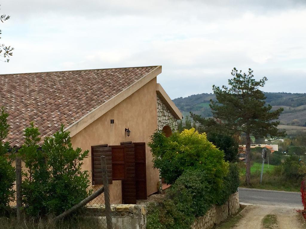B&B 8380 Saturnia Terme Bagian luar foto