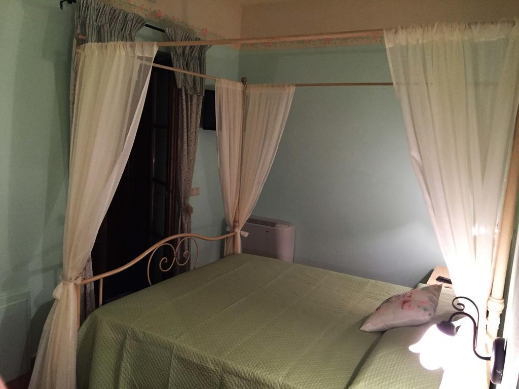 B&B 8380 Saturnia Terme Ruang foto