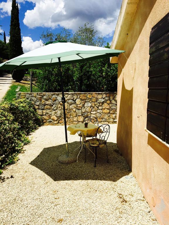 B&B 8380 Saturnia Terme Bagian luar foto